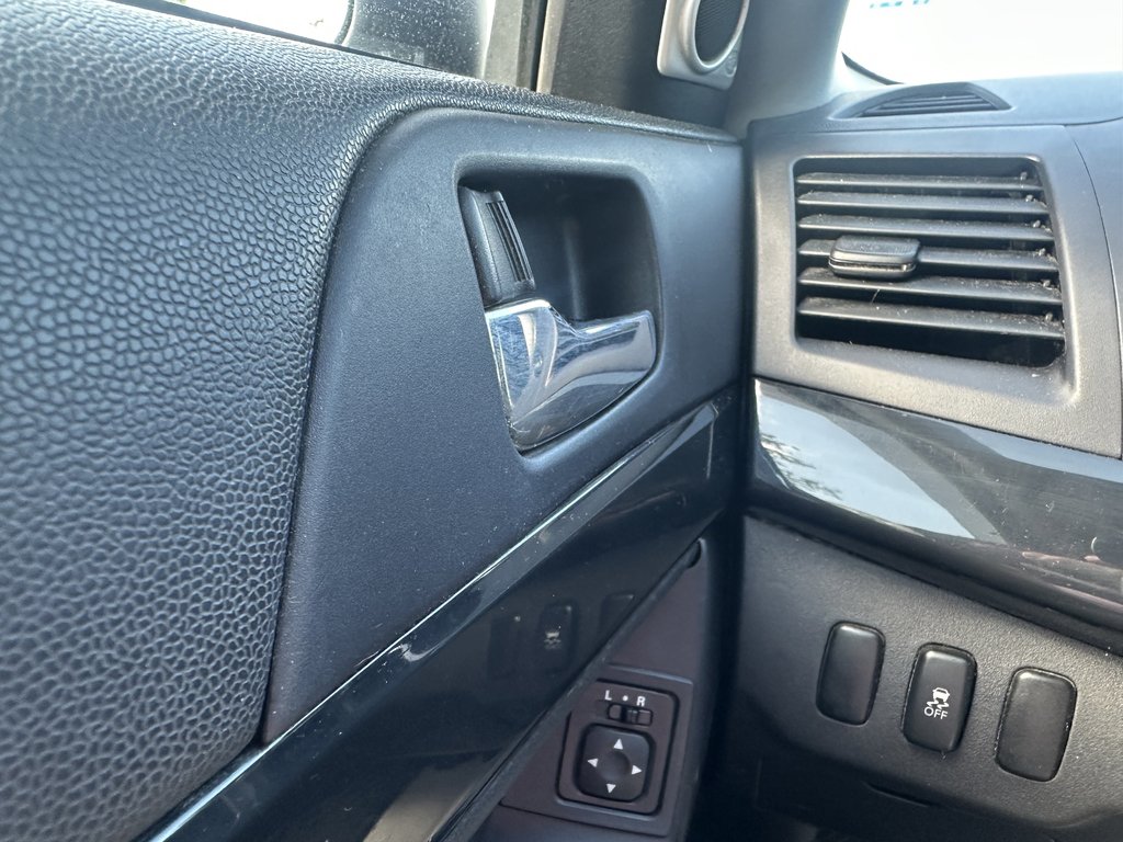 2015 Mitsubishi Lancer SE in Hebbville, Nova Scotia - 9 - w1024h768px