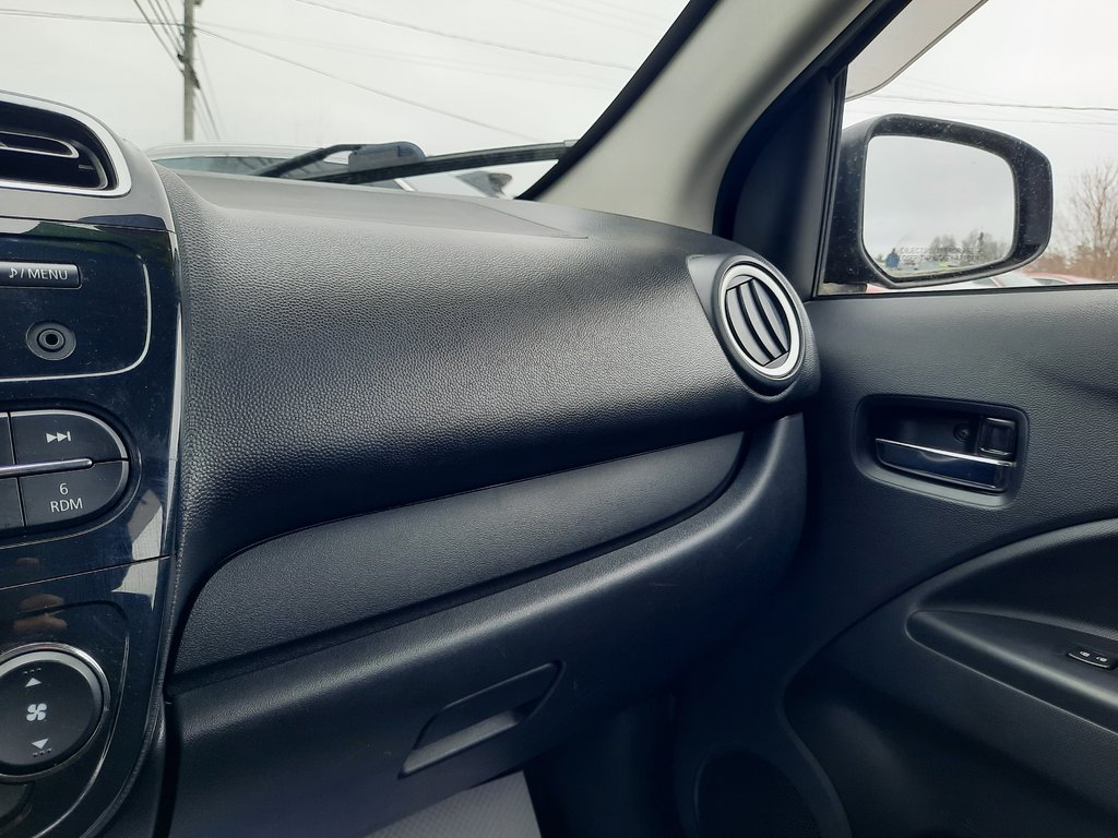 2015 Mitsubishi Mirage SE in Hebbville, Nova Scotia - 23 - w1024h768px