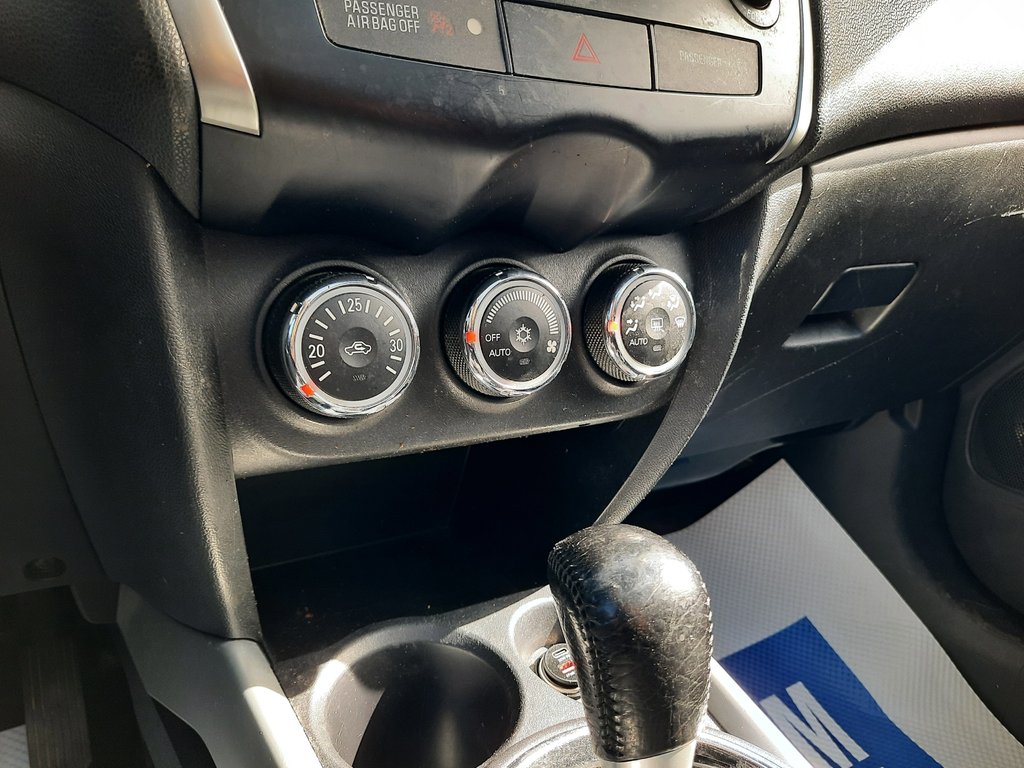 2012 Mitsubishi RVR GT in Hebbville, Nova Scotia - 17 - w1024h768px