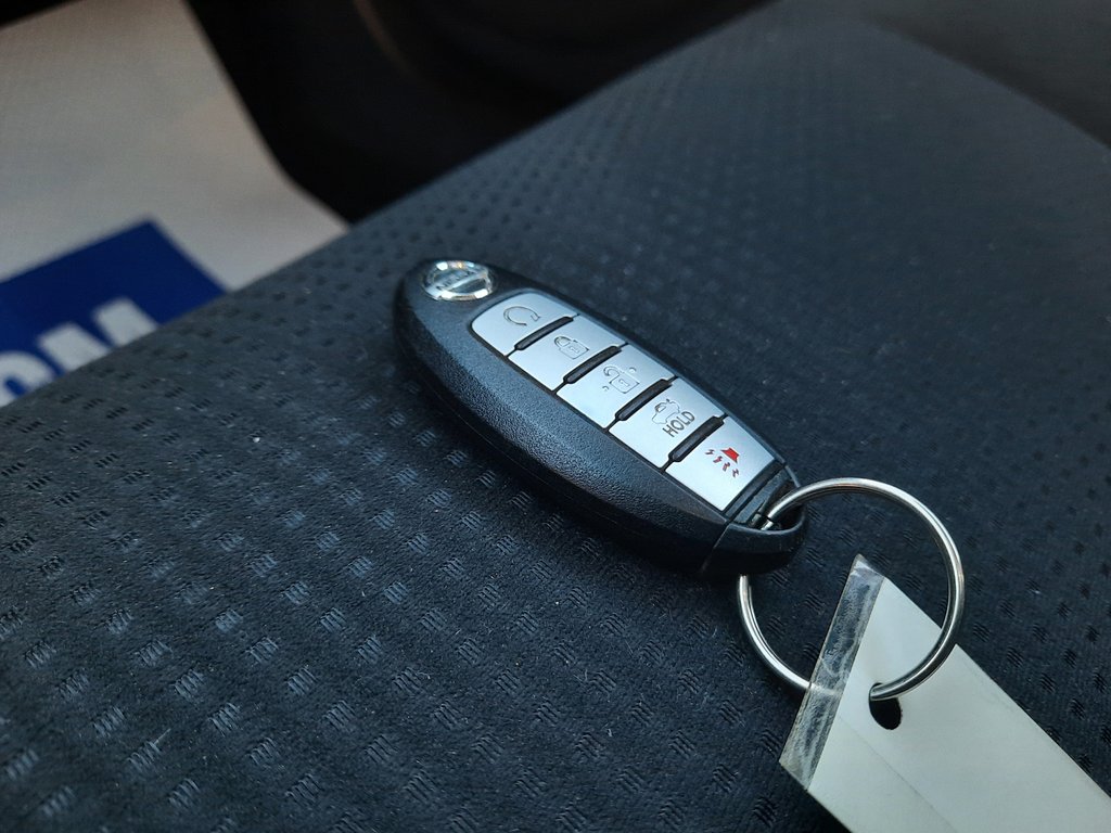 2015 Nissan Altima 2.5 in Hebbville, Nova Scotia - 28 - w1024h768px