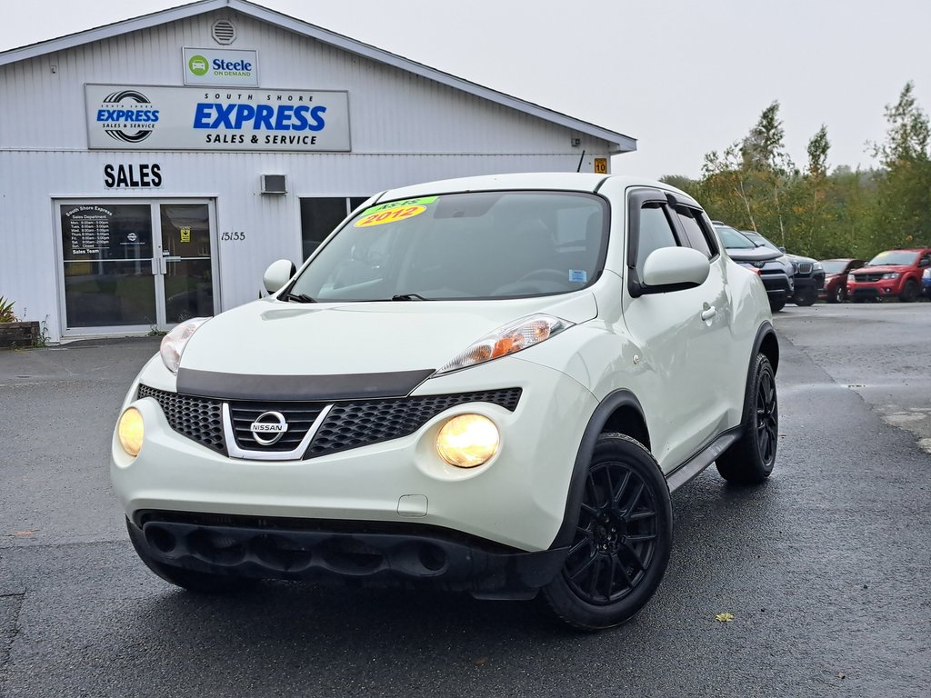 2012 Nissan JUKE SV in Hebbville, Nova Scotia - 1 - w1024h768px