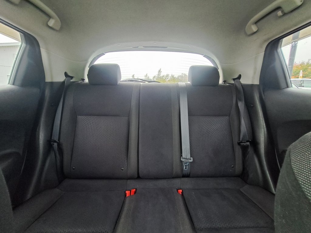 2012 Nissan JUKE SV in Hebbville, Nova Scotia - 21 - w1024h768px