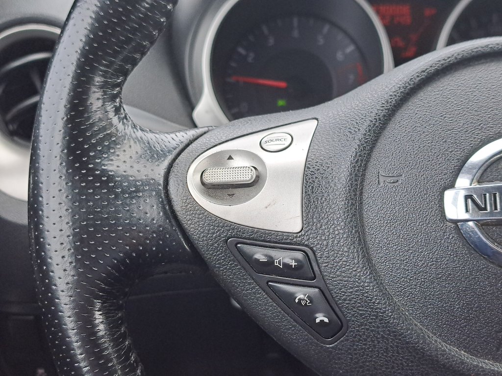 2012 Nissan JUKE SV in Hebbville, Nova Scotia - 12 - w1024h768px