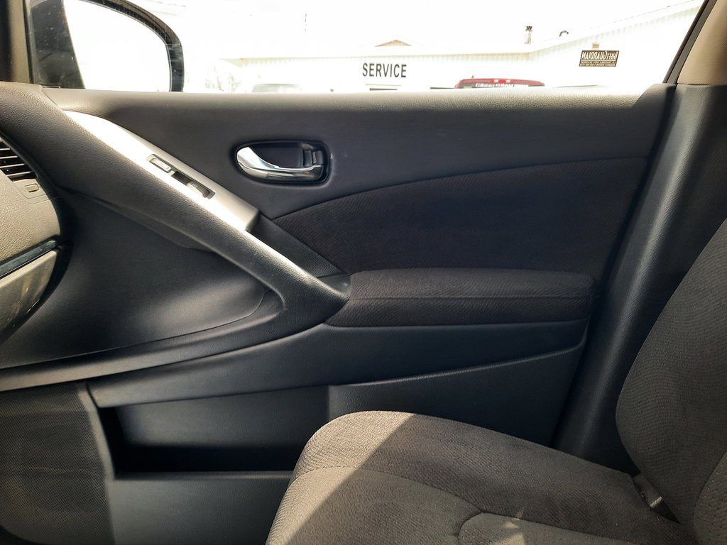 2012 Nissan Murano SV in Hebbville, Nova Scotia - 24 - w1024h768px
