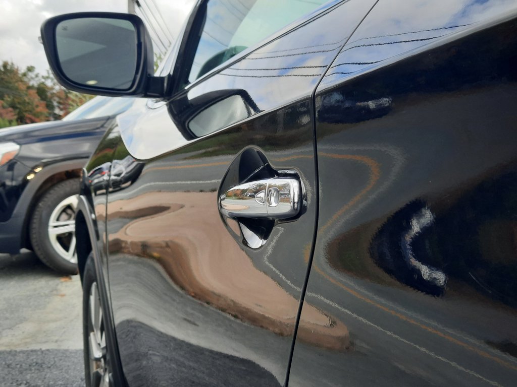 2018 Nissan Murano SV in Hebbville, Nova Scotia - 9 - w1024h768px
