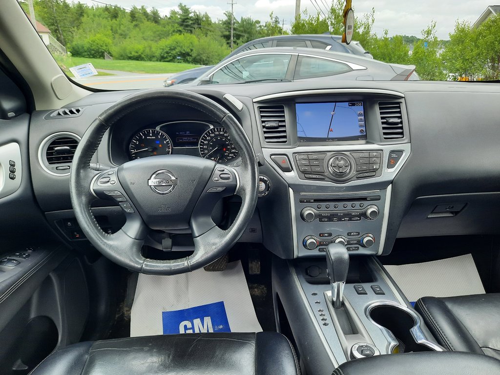 2018 Nissan Pathfinder SL Premium in Hebbville, Nova Scotia - 33 - w1024h768px