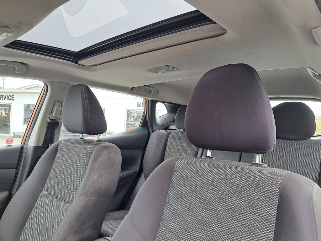 2018 Nissan Qashqai SV in Hebbville, Nova Scotia - 4 - w1024h768px