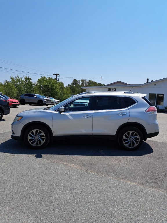 2015 Nissan Rogue SL in Hebbville, Nova Scotia - 3 - w1024h768px