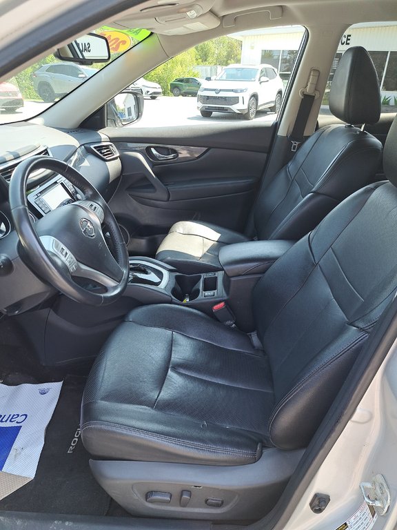 2015 Nissan Rogue SL in Hebbville, Nova Scotia - 11 - w1024h768px