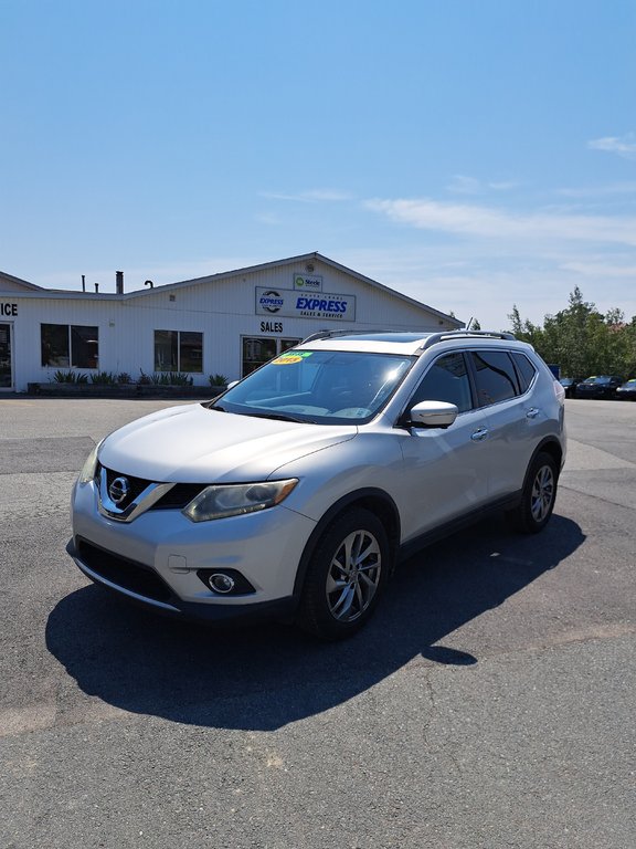 2015 Nissan Rogue SL in Hebbville, Nova Scotia - 1 - w1024h768px