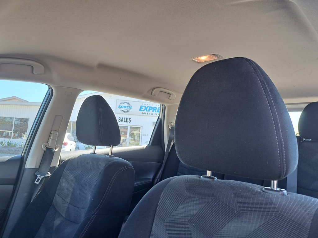 2015 Nissan Rogue S in Hebbville, Nova Scotia - 4 - w1024h768px