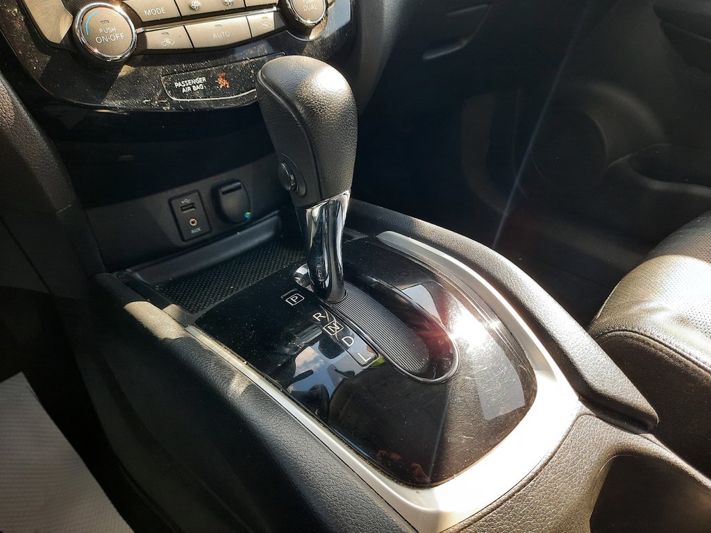 2016 Nissan Rogue SV in Hebbville, Nova Scotia - 19 - w1024h768px