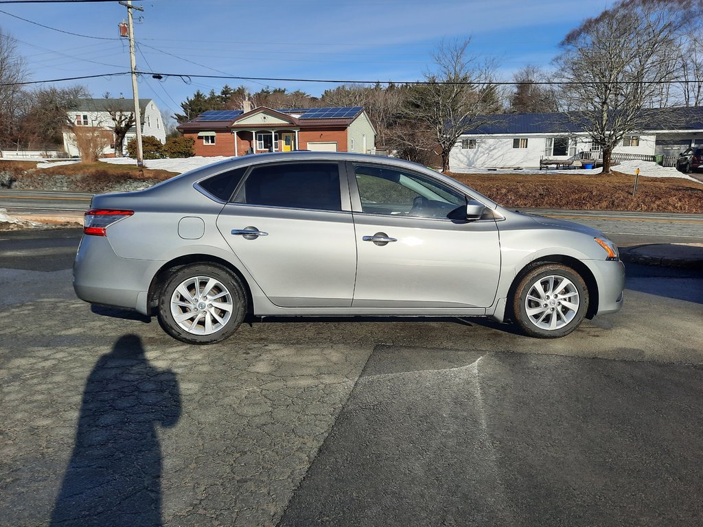 2013 Nissan Sentra S in Hebbville, Nova Scotia - 5 - w1024h768px