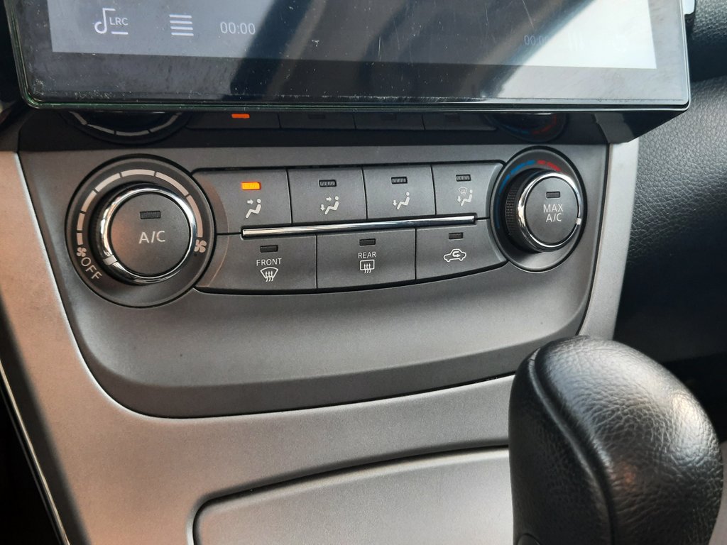 2013 Nissan Sentra S in Hebbville, Nova Scotia - 17 - w1024h768px