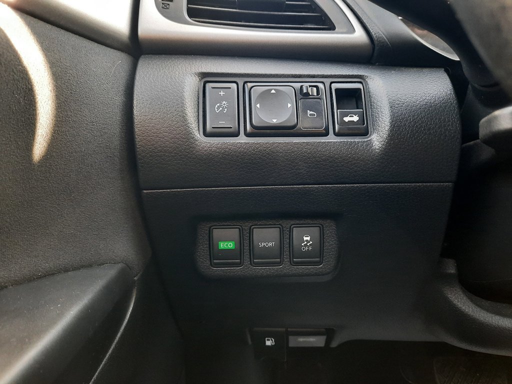 2013 Nissan Sentra S in Hebbville, Nova Scotia - 10 - w1024h768px