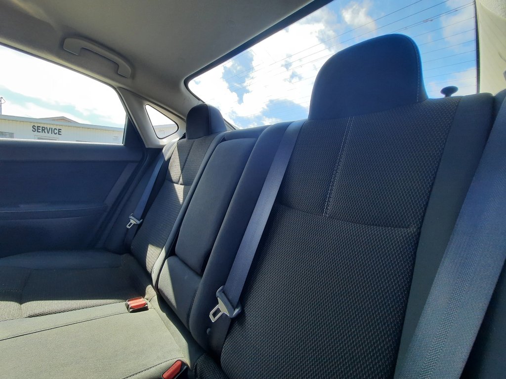 2015 Nissan Sentra SV in Hebbville, Nova Scotia - 24 - w1024h768px