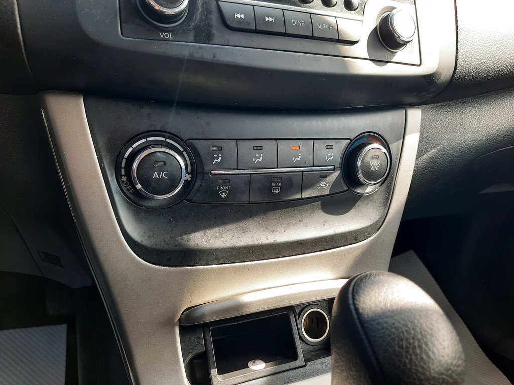 2015 Nissan Sentra SV in Hebbville, Nova Scotia - 17 - w1024h768px