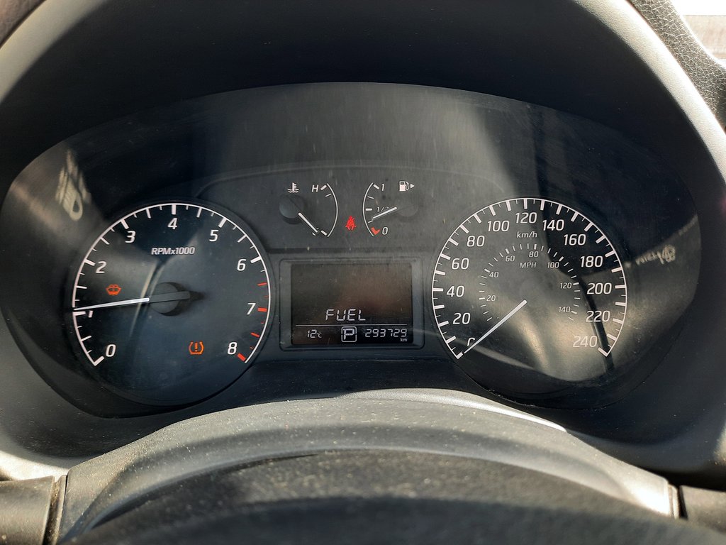 2015 Nissan Sentra SV in Hebbville, Nova Scotia - 15 - w1024h768px