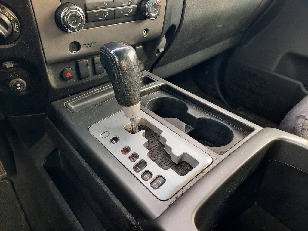 2011 Nissan Titan SV in Hebbville, Nova Scotia - 17 - w1024h768px