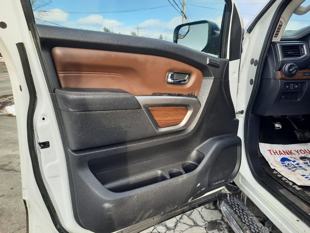 2018 Nissan Titan Platinum in Hebbville, Nova Scotia - 10 - w1024h768px