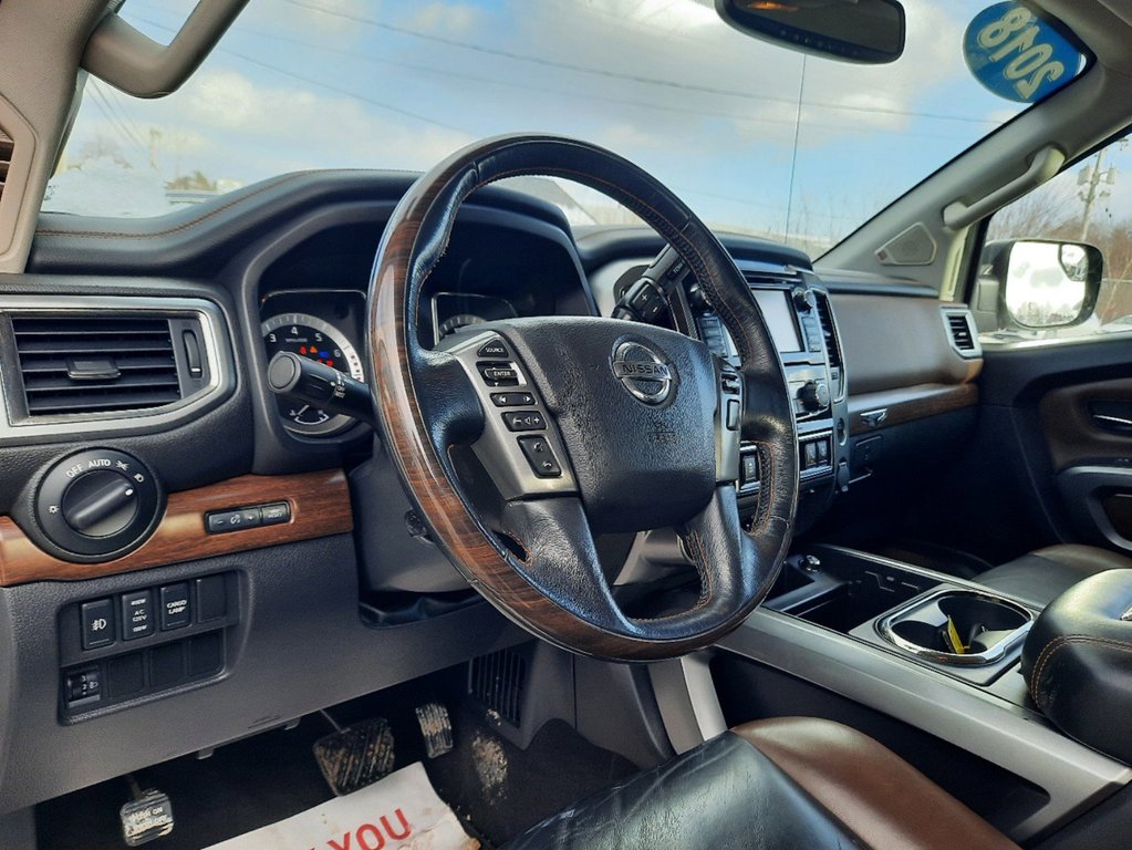 2018 Nissan Titan Platinum in Hebbville, Nova Scotia - 3 - w1024h768px