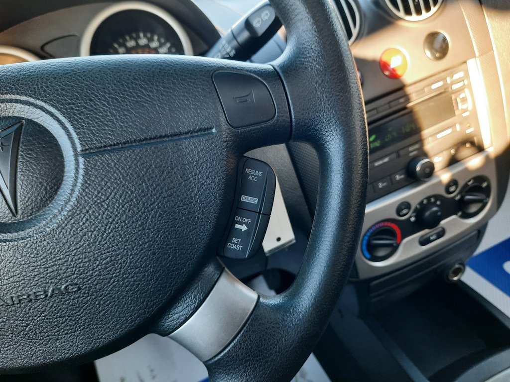 2008 Pontiac Wave SE in Hebbville, Nova Scotia - 12 - w1024h768px