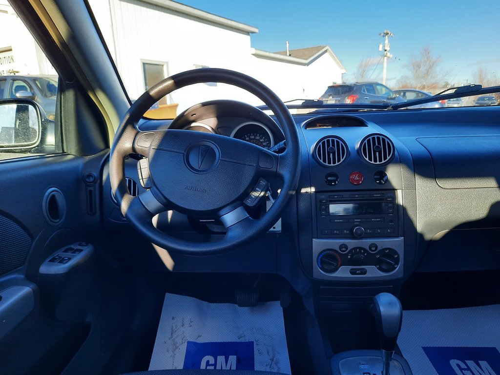 2008 Pontiac Wave SE in Hebbville, Nova Scotia - 25 - w1024h768px