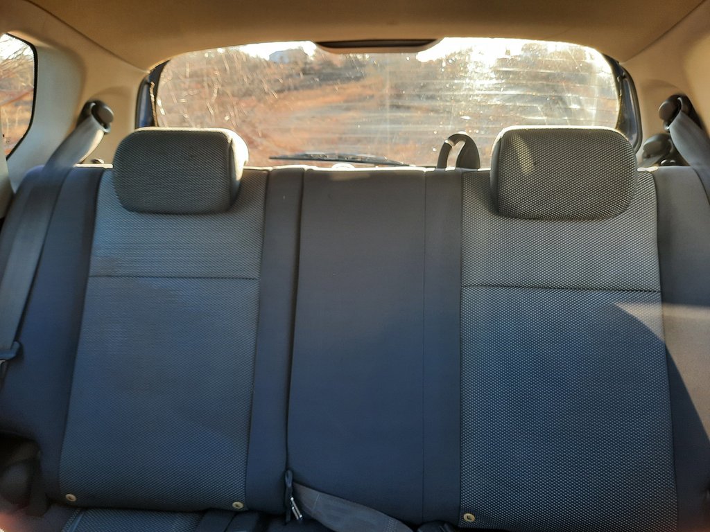 2008 Pontiac Wave SE in Hebbville, Nova Scotia - 21 - w1024h768px