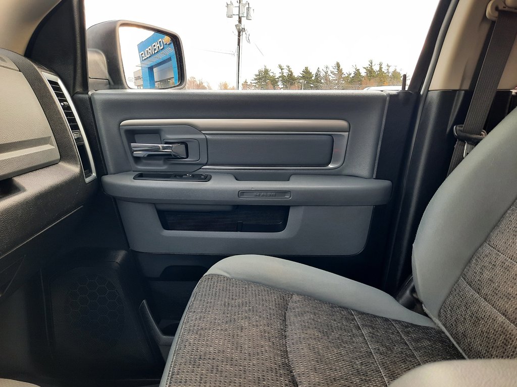 2019 Ram 1500 Classic SLT in Hebbville, Nova Scotia - 21 - w1024h768px