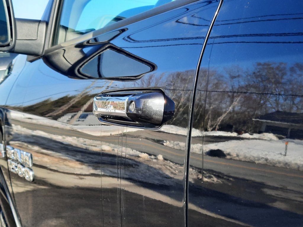 2017 Ram 1500 Laramie in Hebbville, Nova Scotia - 9 - w1024h768px