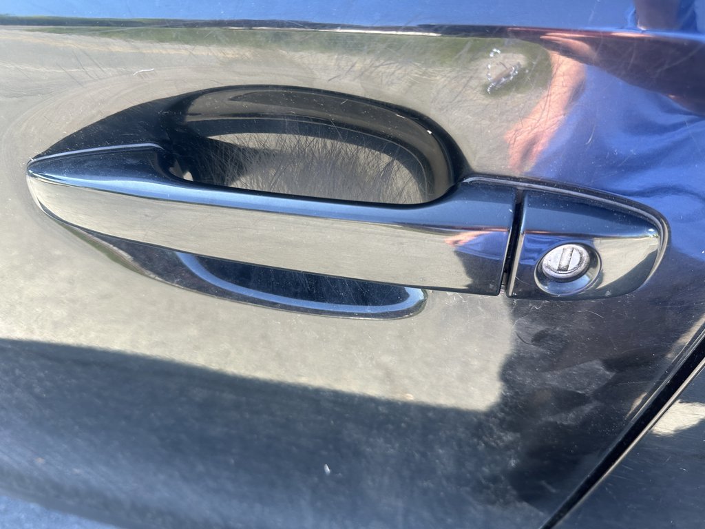 2016 Subaru Crosstrek 2.0i w/Touring Pkg in Hebbville, Nova Scotia - 9 - w1024h768px