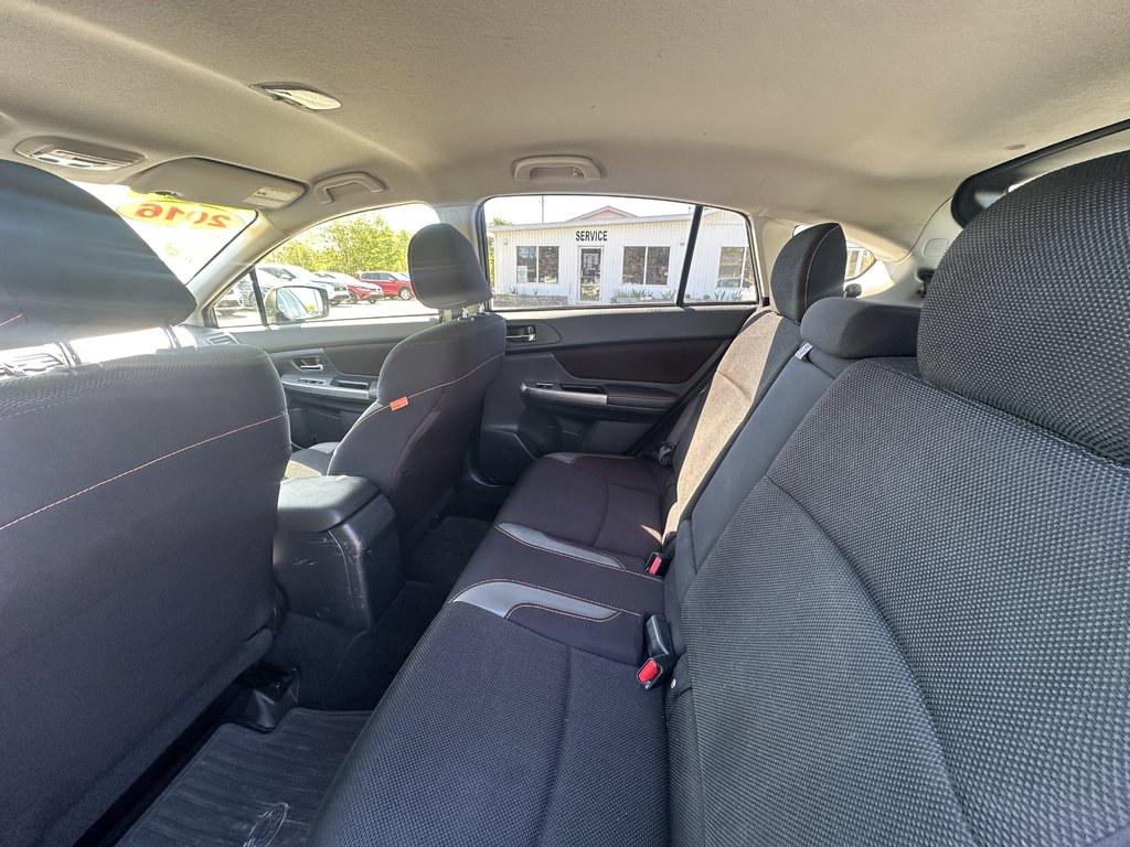 2016 Subaru Crosstrek 2.0i w/Touring Pkg in Hebbville, Nova Scotia - 23 - w1024h768px