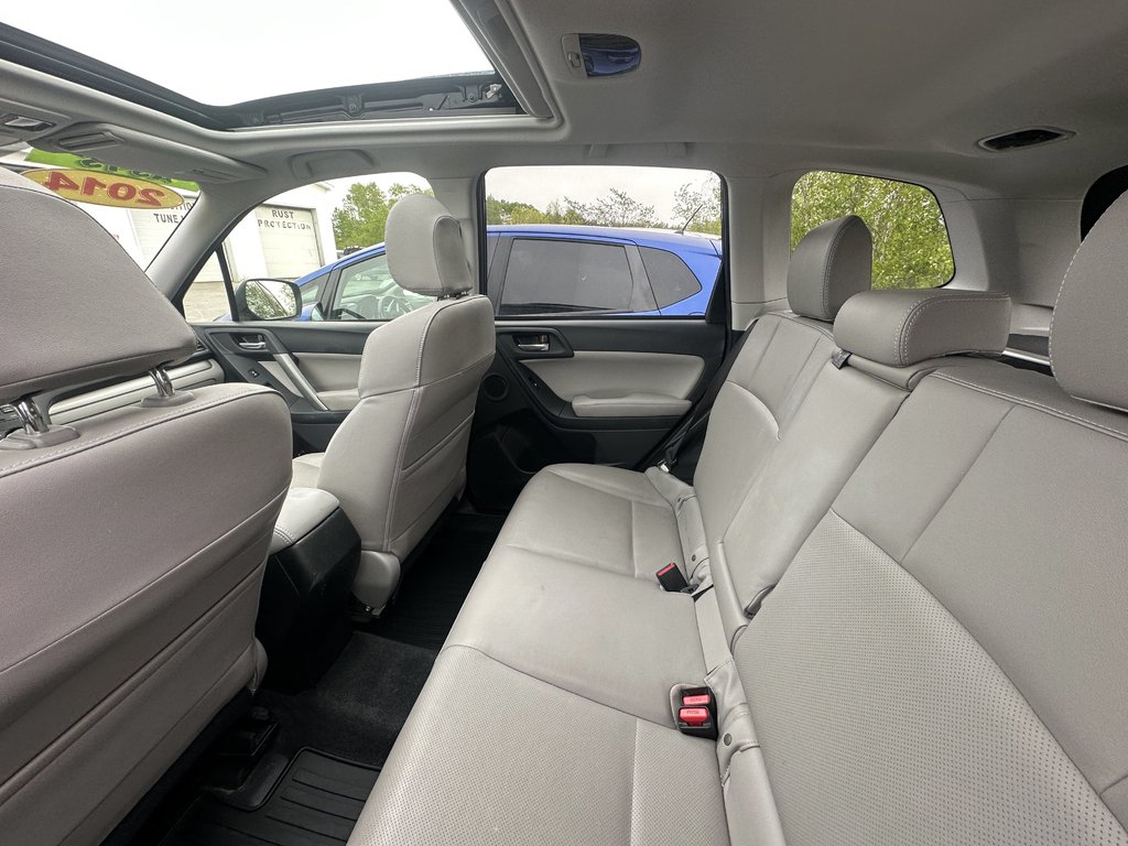 2014 Subaru Forester i Touring in Hebbville, Nova Scotia - 23 - w1024h768px