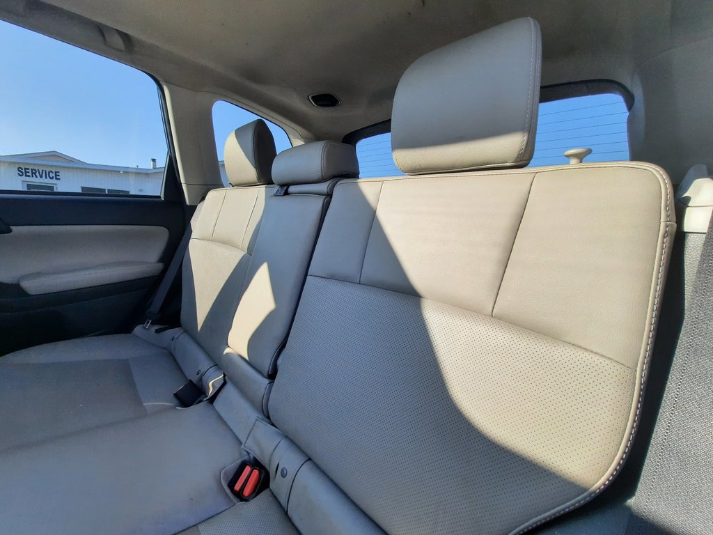 2016 Subaru Forester I Limited in Hebbville, Nova Scotia - 25 - w1024h768px