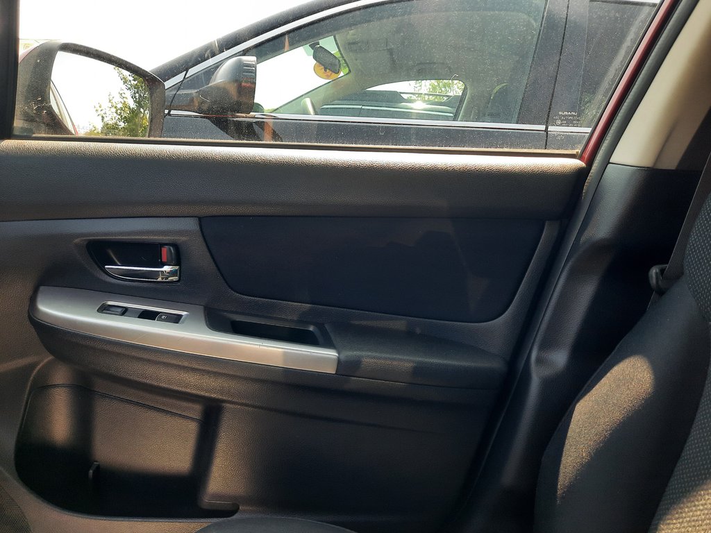 2015 Subaru Impreza 2.0i w/Touring Pkg in Hebbville, Nova Scotia - 21 - w1024h768px