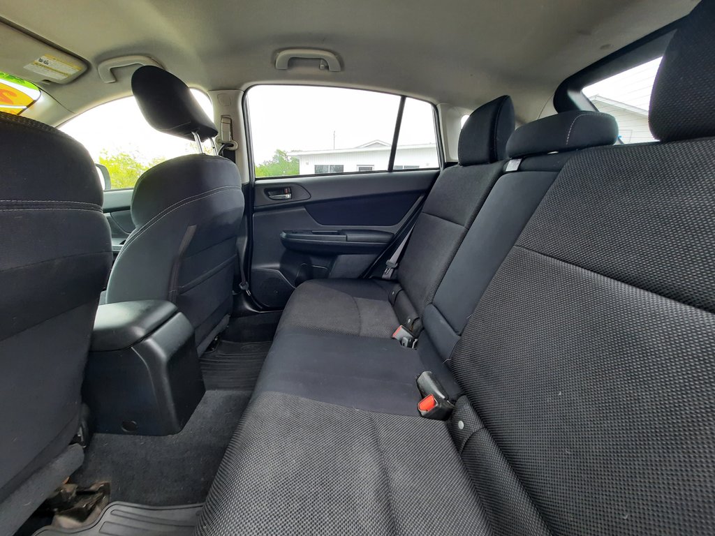 2013 Subaru XV Crosstrek 2.0i w/Touring Pkg in Hebbville, Nova Scotia - 25 - w1024h768px
