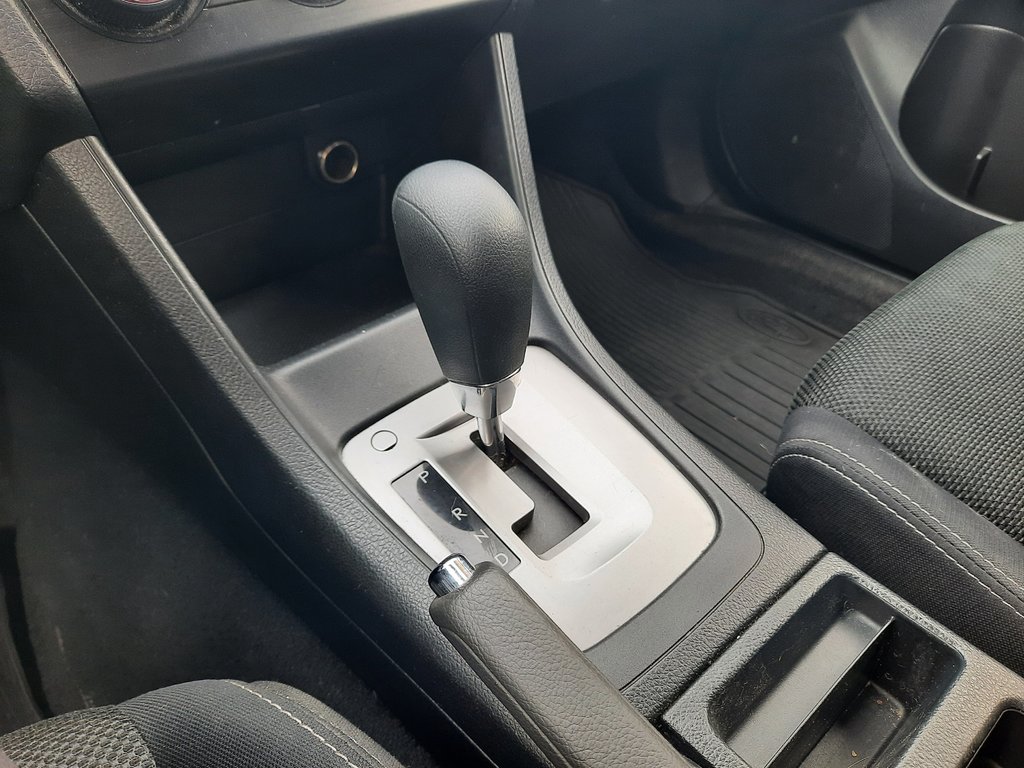 2013 Subaru XV Crosstrek 2.0i w/Touring Pkg in Hebbville, Nova Scotia - 16 - w1024h768px