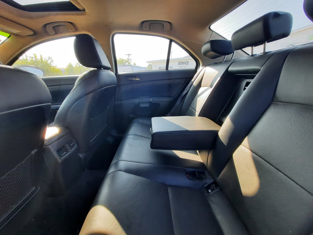 2013 Suzuki Kizashi SX in Hebbville, Nova Scotia - 25 - w1024h768px