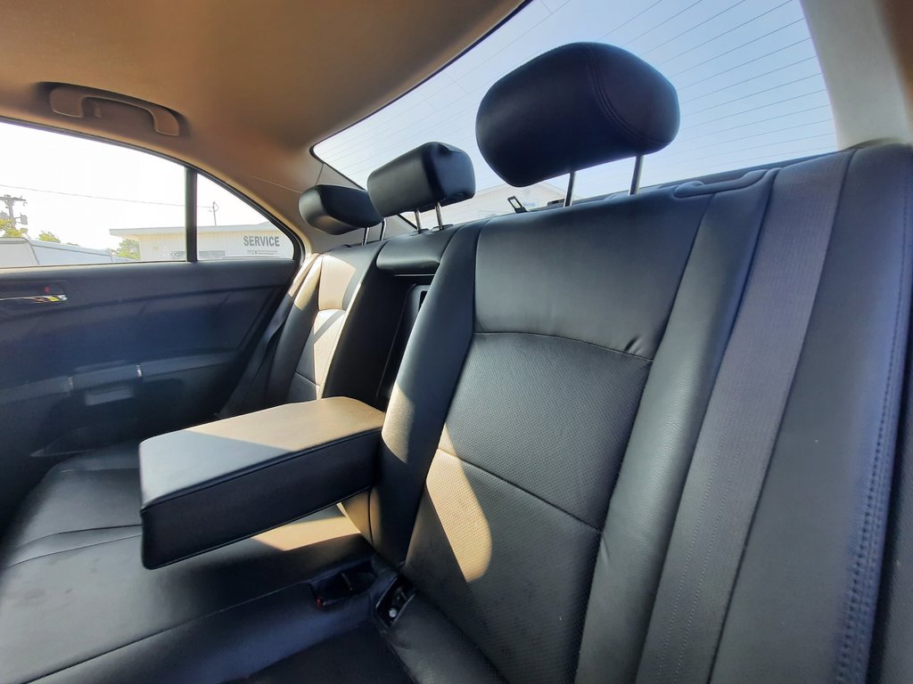 2013 Suzuki Kizashi SX in Hebbville, Nova Scotia - 24 - w1024h768px