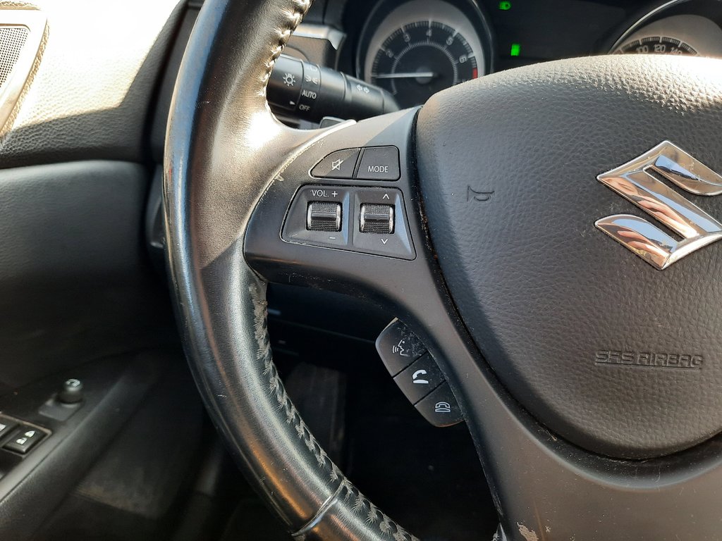 2013 Suzuki Kizashi SX in Hebbville, Nova Scotia - 12 - w1024h768px