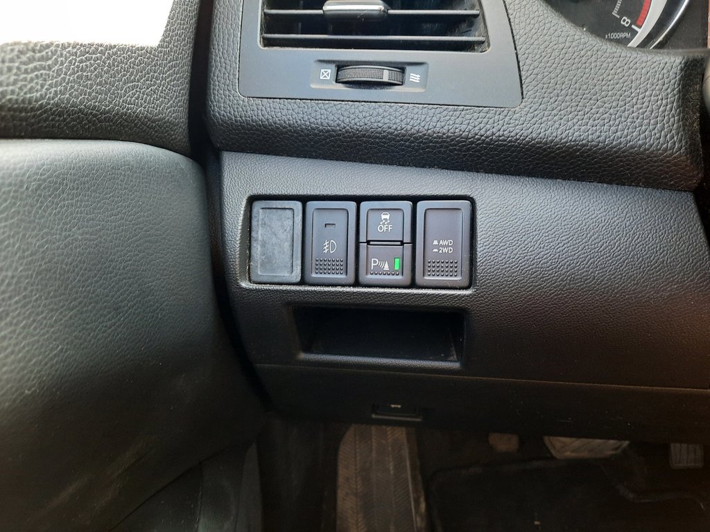 2013 Suzuki Kizashi SX in Hebbville, Nova Scotia - 11 - w1024h768px