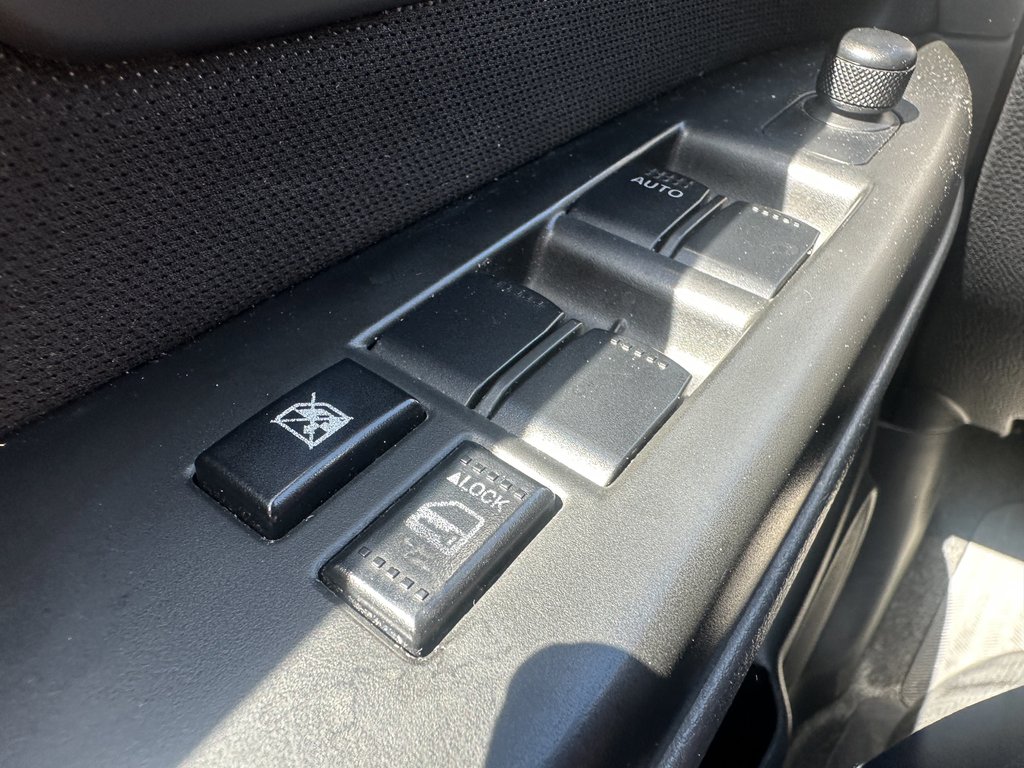 2008 Suzuki SX4 Fstbk JLX in Hebbville, Nova Scotia - 10 - w1024h768px