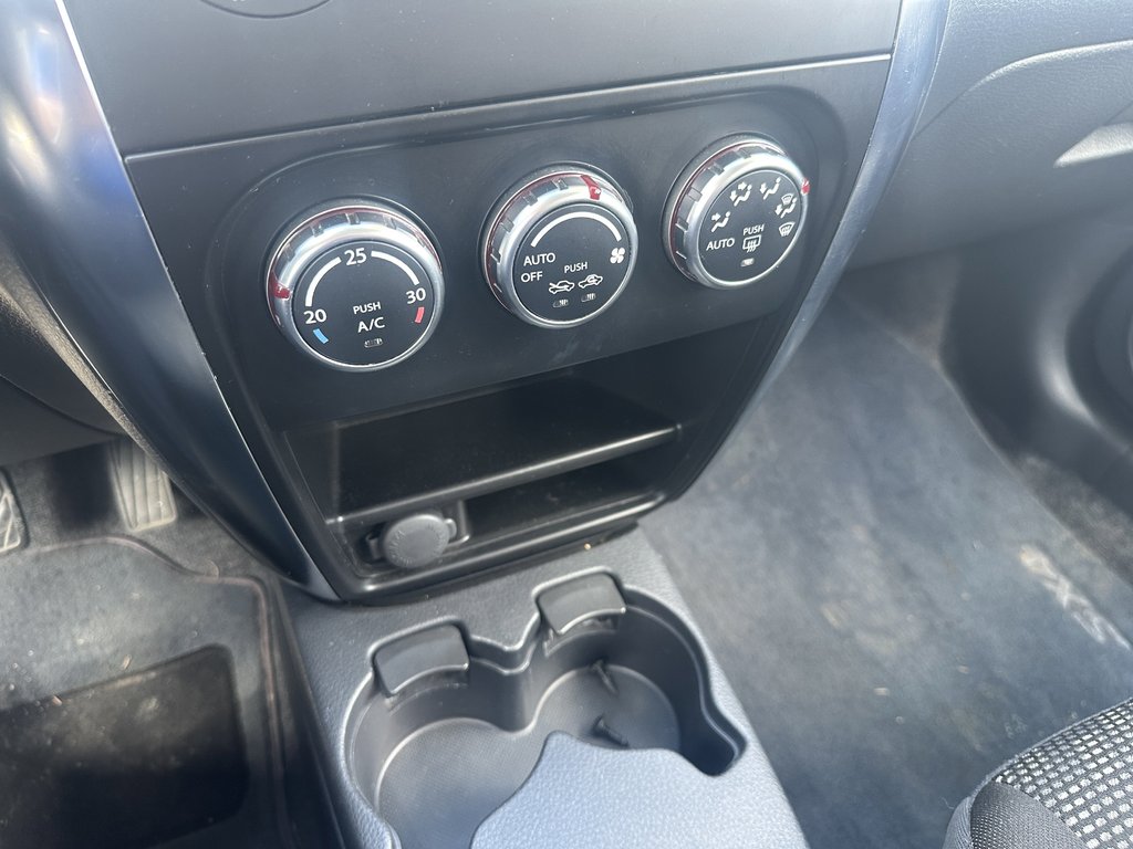 2008 Suzuki SX4 Fstbk JLX in Hebbville, Nova Scotia - 17 - w1024h768px