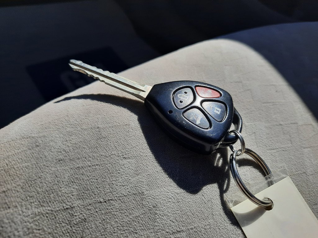 2009 Toyota Corolla CE in Hebbville, Nova Scotia - 23 - w1024h768px