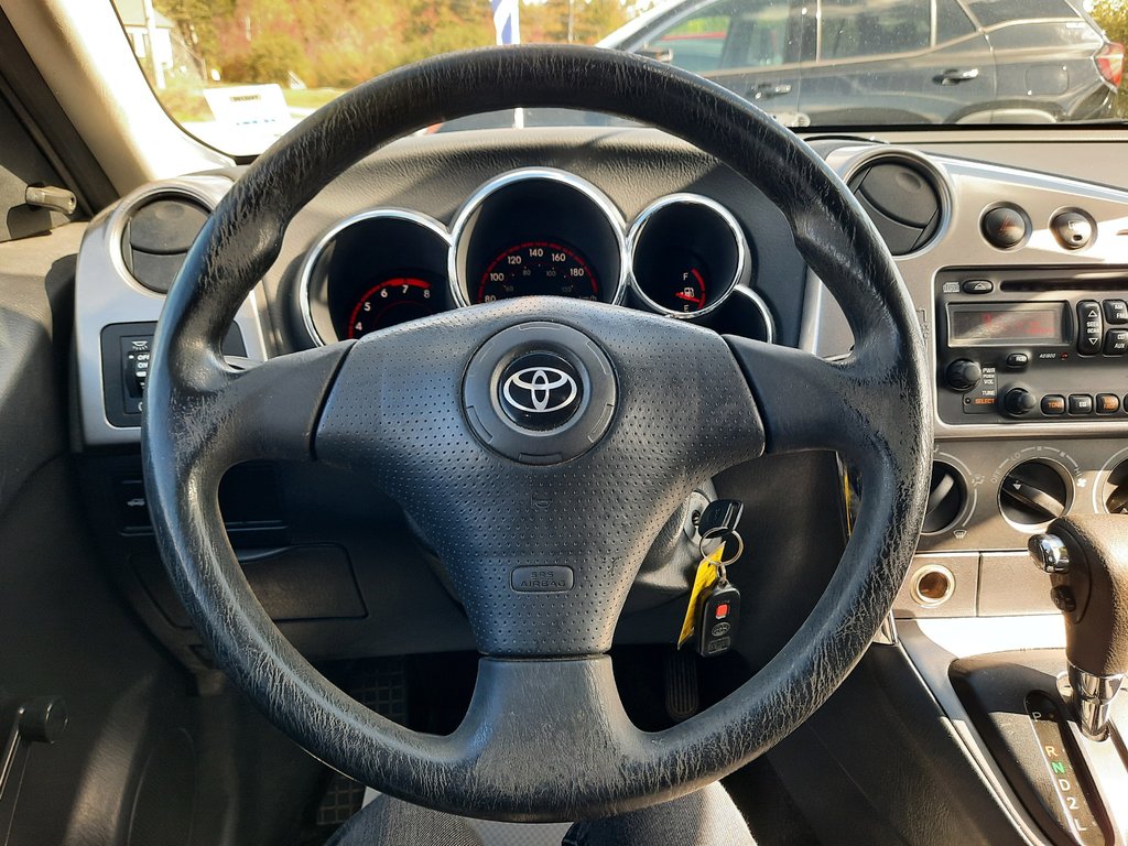 2004 Toyota Matrix Base in Hebbville, Nova Scotia - 11 - w1024h768px