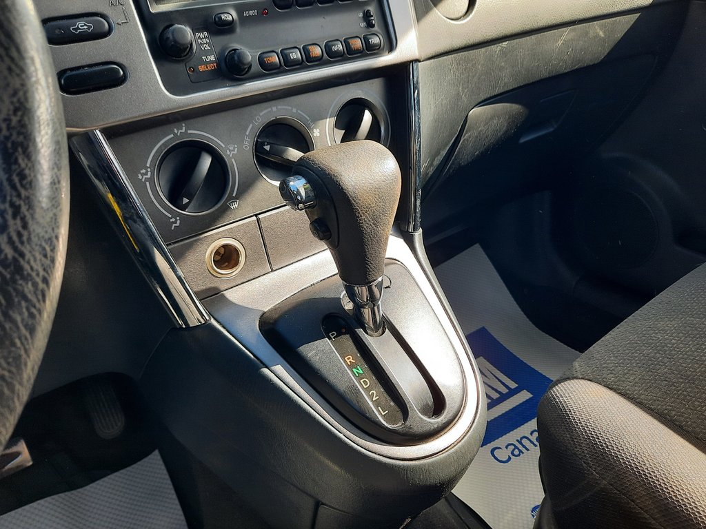 2004 Toyota Matrix Base in Hebbville, Nova Scotia - 14 - w1024h768px