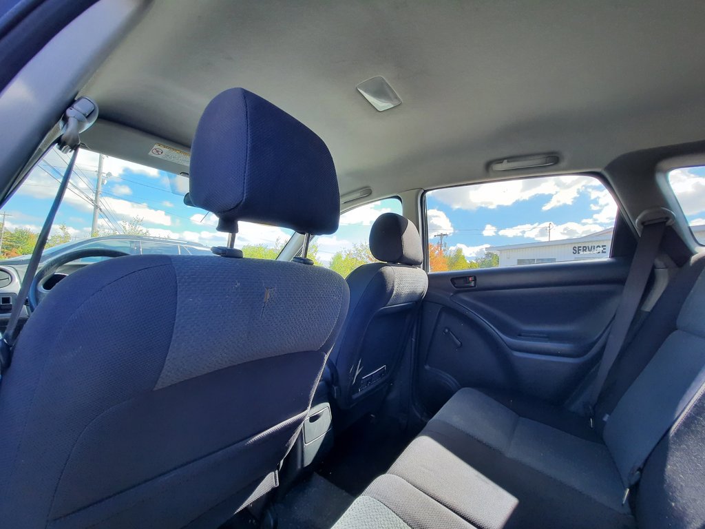 2004 Toyota Matrix Base in Hebbville, Nova Scotia - 22 - w1024h768px