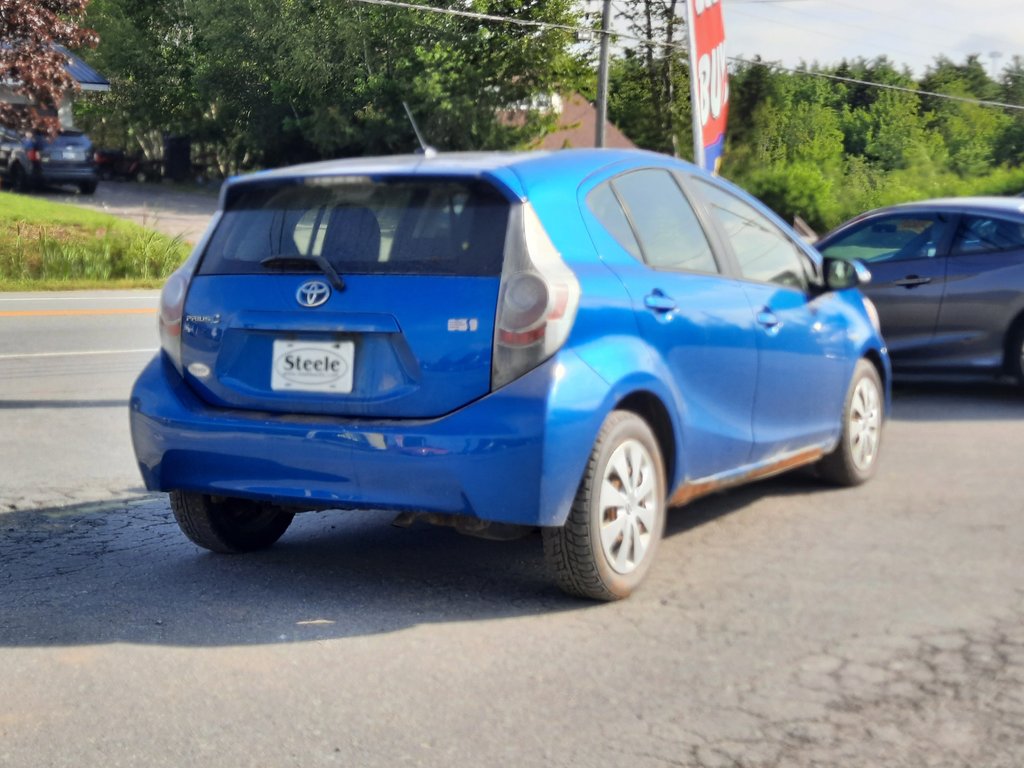 2012 Toyota Prius C BASE in Hebbville, Nova Scotia - 7 - w1024h768px