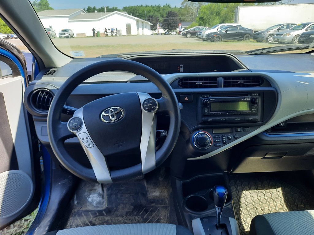2012 Toyota Prius C BASE in Hebbville, Nova Scotia - 26 - w1024h768px