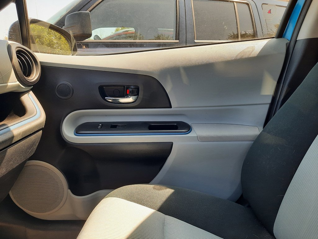 2012 Toyota Prius C BASE in Hebbville, Nova Scotia - 21 - w1024h768px